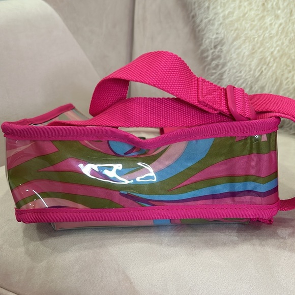 Vans X Barbie Mattel Backpack Limited Edition - Picture 6 of 8